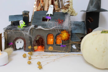 Sesiwn Dawel: Gweithdy i'r teulu – Tai Bwganod ac addurniadau corynnod